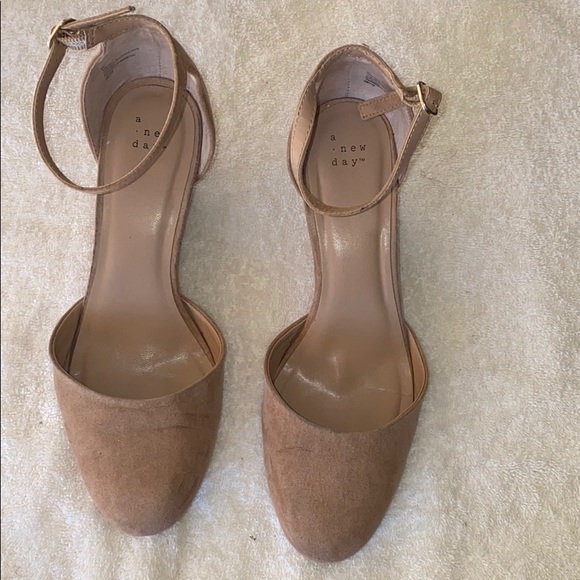3/$25 A new day ankle strap wedges - Picture 2 of 6